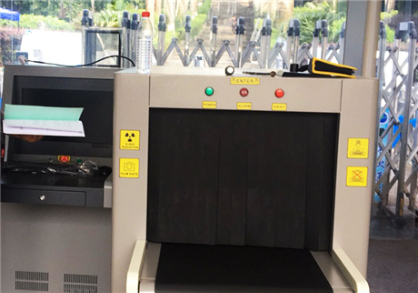 Installation of Tianying tx-6550b security X-ray machine in Sichuan Dazhou middle school
