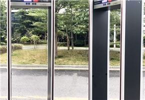 深华世纪北京公司安装天鹰金属安检门TC-100D